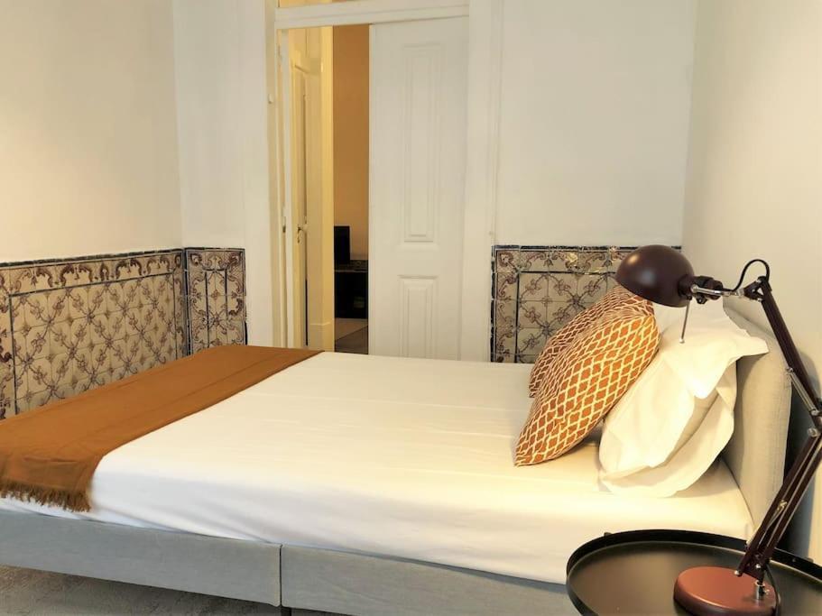 Sj1D Heart Of Baixa With New A/C * Stylish Apartment Lisbon Bagian luar foto
